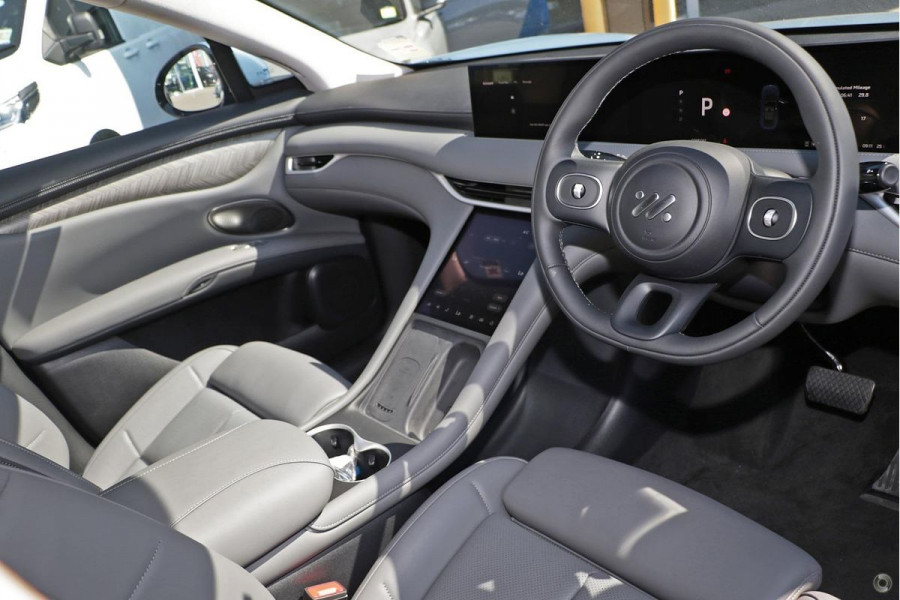 2025 MG IM6 S12L Platinum SUV Image 9