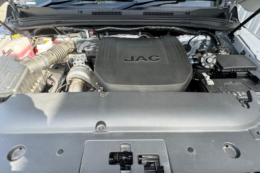 2024 JAC T9  Oasis Ute Image 28