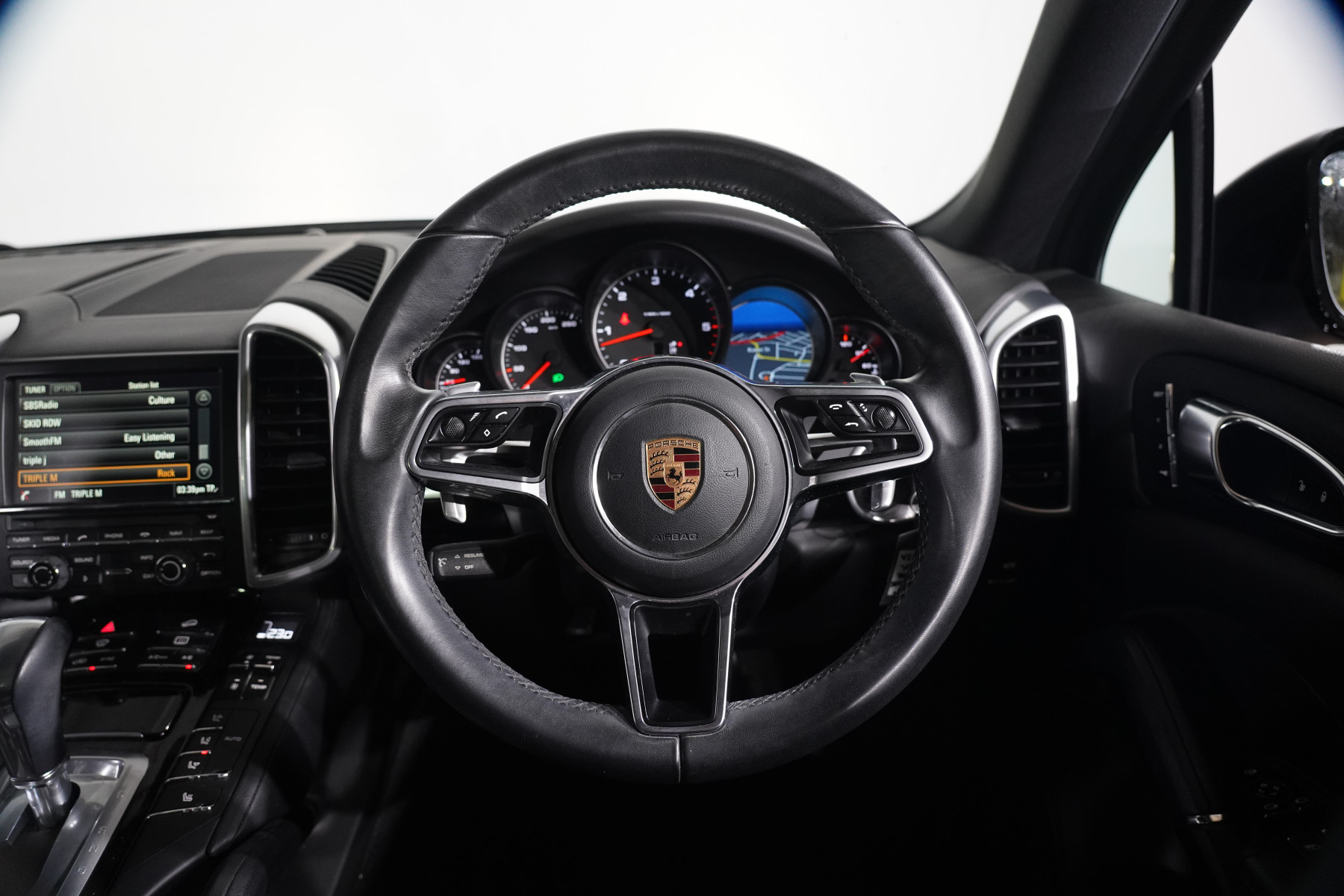 2016 Porsche Cayenne Diesel SUV Image 13