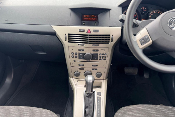 2008 Holden Astra AH CD Hatch Image 16