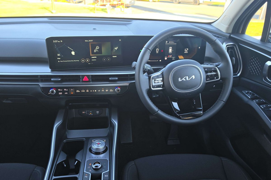 2025 Kia Sorento MQ4 PE HEV Sport SUV Image 14