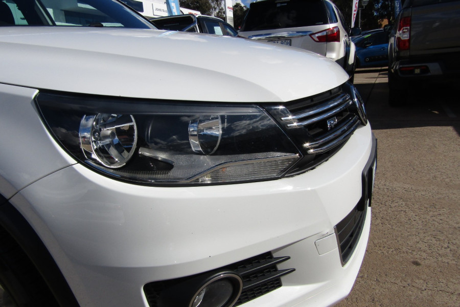 2014 MY15 Volkswagen Tiguan 5N 155TSI R-Line SUV Image 9