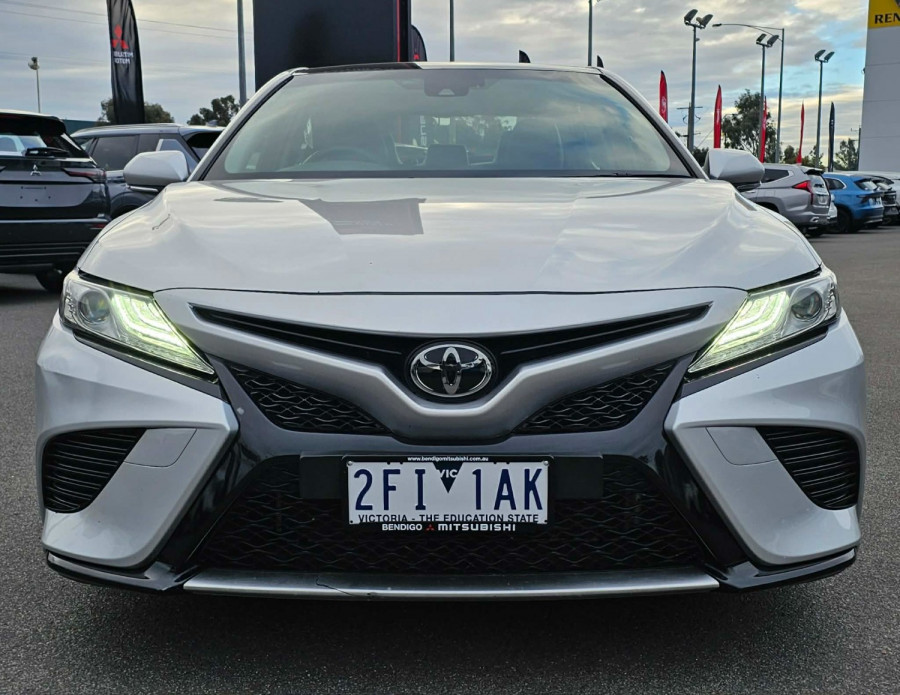 2018 Toyota Camry AXVH71R SL Sedan Image 6