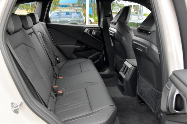 2026 BMW X3 G45 20 xDrive SUV image 5