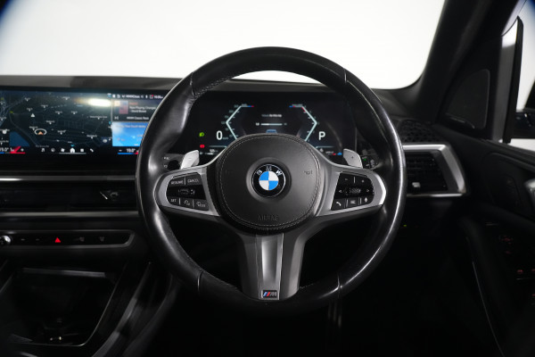 2023 BMW X5 xDrive30d M Sport SUV image 16