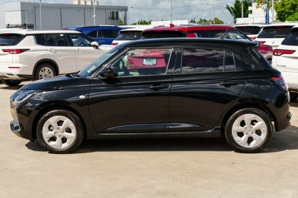 2026 Suzuki Swift UZ Hybrid Plus Hatch Image 4