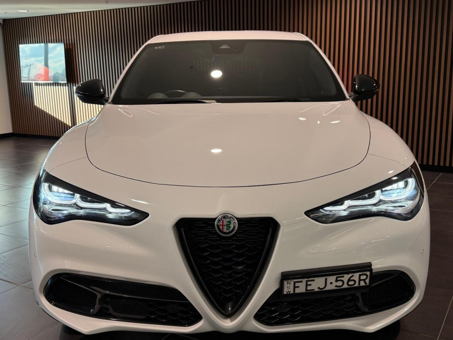 2023 Alfa Romeo Stelvio Series 5 Veloce SUV Image 3