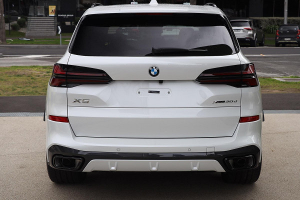 2025 BMW X5 G05 LCI xDrive30d M Sport SUV image 5