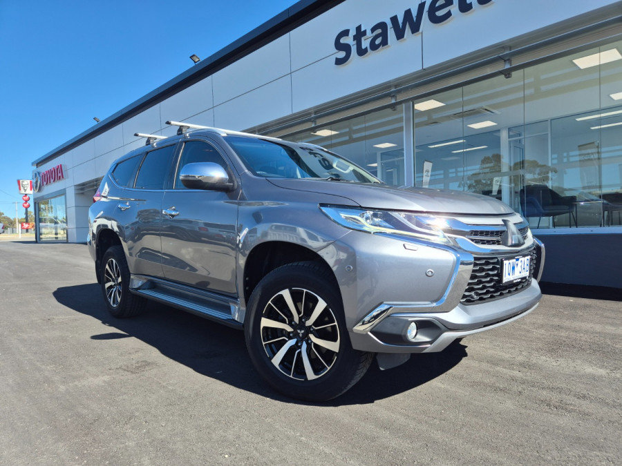 2018 Mitsubishi Pajero Sport QE Exceed SUV Image 1