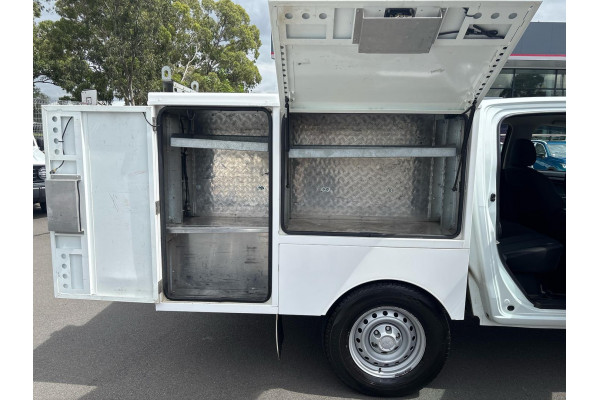 2018 Isuzu D-MAX  SX High Ride Ute