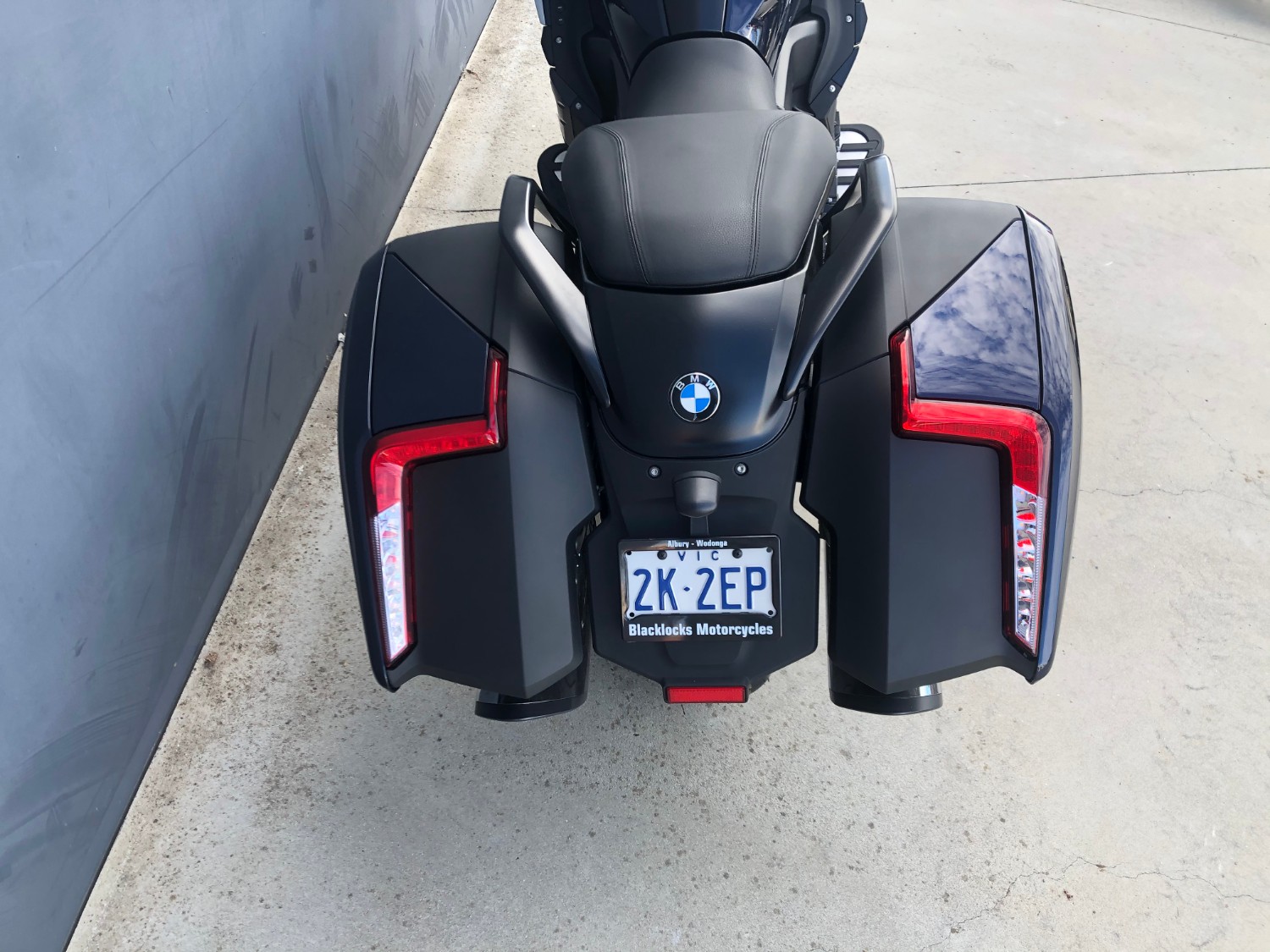 2019 BMW K1600 B Deluxe Motorcycle Image 16