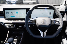 2025 MG HS AS33 Essence SUV
