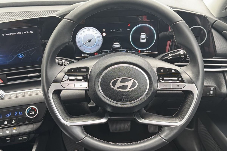 2024 Hyundai i30 CN7.V2 Elite Sedan Image 11