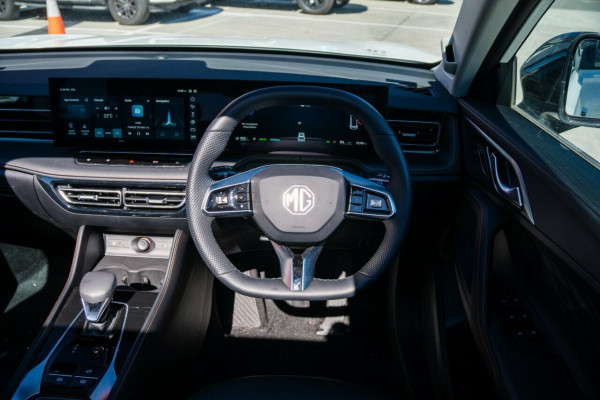 2025 MG HS AS33H Essence Hybrid+ SUV Image 11