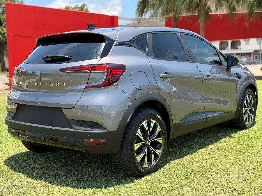 2025 Mitsubishi ASX XE LS SUV Image 7