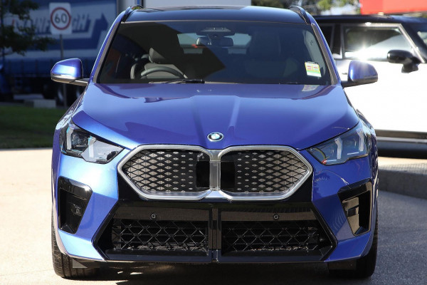 2024 BMW iX2 U10 eDrive20 M Sport SUV image 4