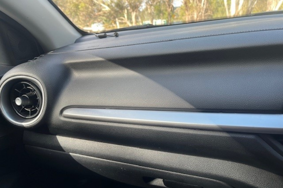 2019 Kia Cerato BD S Hatch Image 19