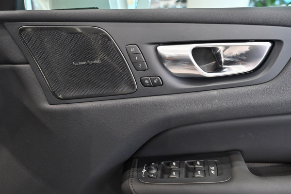 2025 MY26 Volvo XC60 UZ Plus B5 Bright SUV Image 16