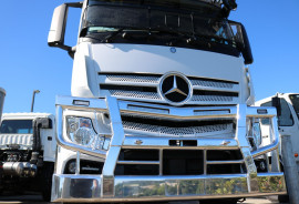 Mercedes-Benz EX DEMO BARGAIN Actros Sleeper cab 2653 6X4 PRIME MOVER