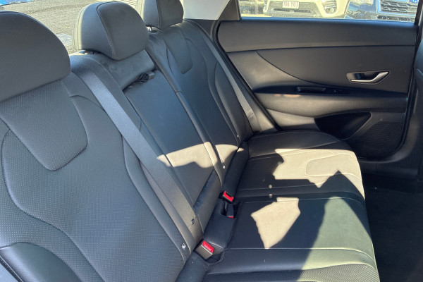 2021 Hyundai i30 CN7.V1 Active Sedan Image 13
