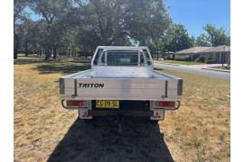 2015 Mitsubishi Triton MN GL Cab Chassis