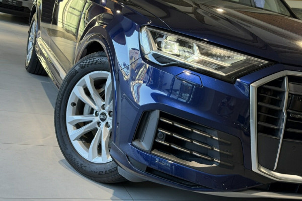 2022 Audi Q7 4M 45 TDI SUV Image 2