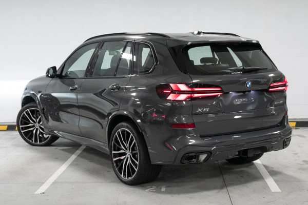2025 BMW X5 G05 LCI xDrive40i M Sport SUV image 2