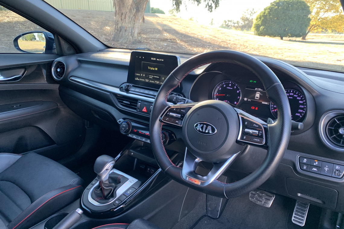 2020 Kia Cerato BD GT Hatch Image 12