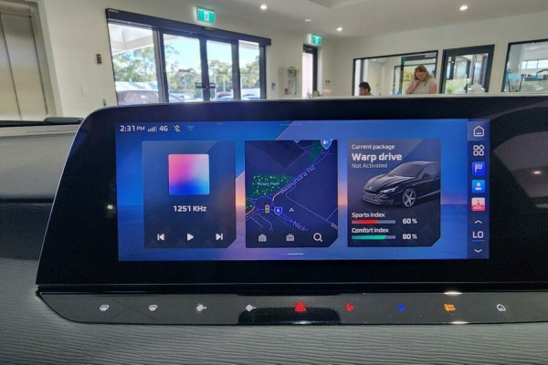2025 MG MG7 IP42 Essence Sedan Image 11