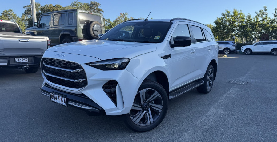 2025 MY25.5 Isuzu MU-X RJ LS-T SUV Image 2
