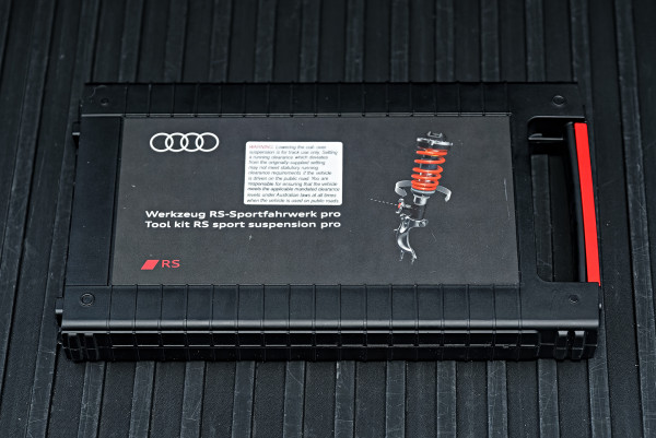 2024 Audi RS 4 B9 Competition SUV image 19