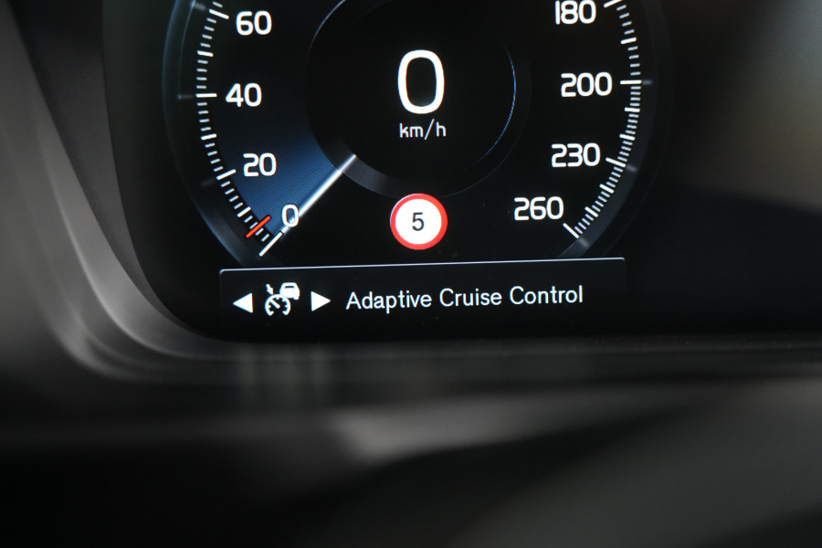 2021 MY20 Volvo XC90 L Series T8 R-Design SUV