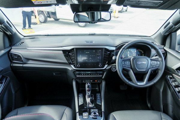 2026 MY25.5 Isuzu MU-X RJ X-TERRAIN SUV Image 20