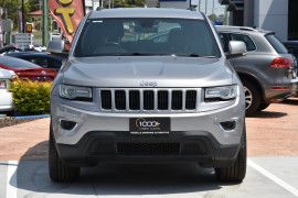 2013 MY14 Jeep Grand Cherokee WK MY2014 Laredo Suv Image 2