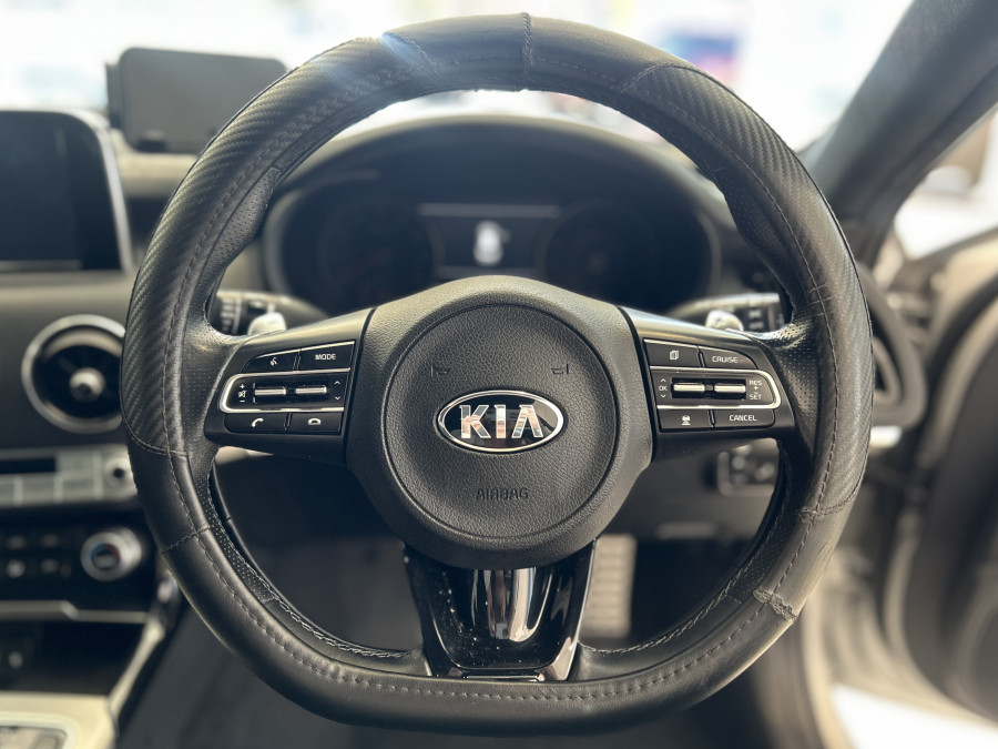 2017 MY18 Kia Stinger CK GT Coupe Image 12