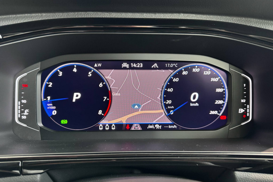 2025 Volkswagen T-Roc D11 140TSI R-Line with Sunroof  SUV Image 16