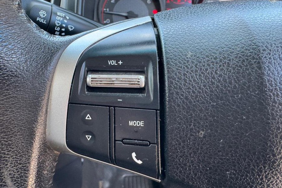 2019 Isuzu D-MAX Turbo SX High Ride Cab Chassis Image 13