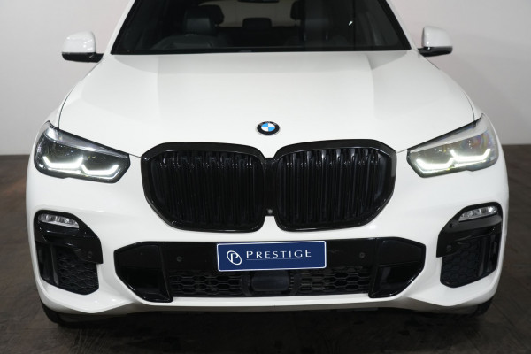 2021 BMW X5 xDrive30d SUV image 3