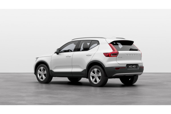 2025 Volvo XC40 XZ Plus B4 SUV Image 3