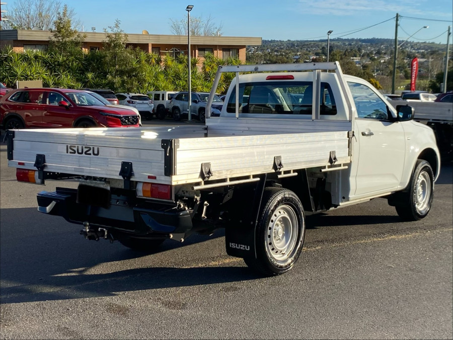 2021 Isuzu D-MAX RG SX High Ride Cab Chassis Image 7