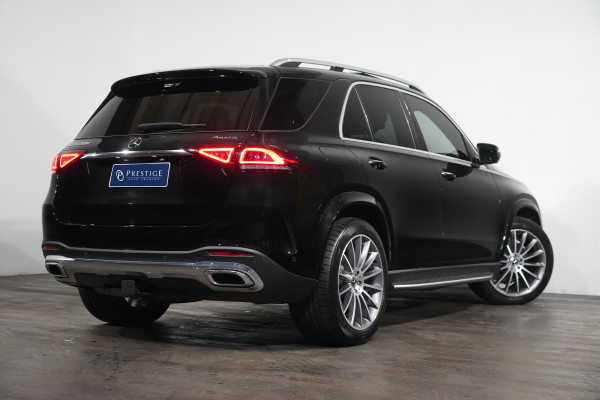2021 Mercedes-Benz GLE-Class GLE400 d SUV image 7