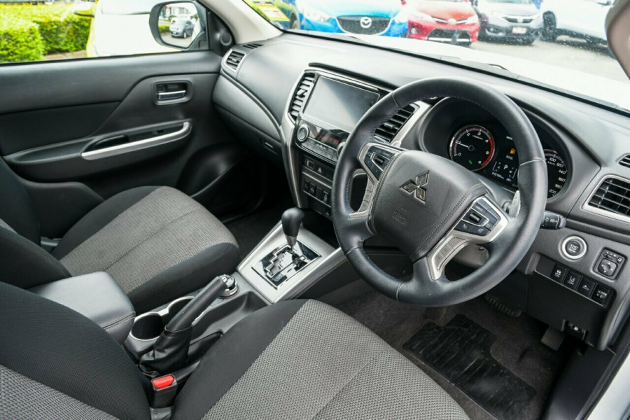 2023 Mitsubishi Triton MR GLS Ute Image 17