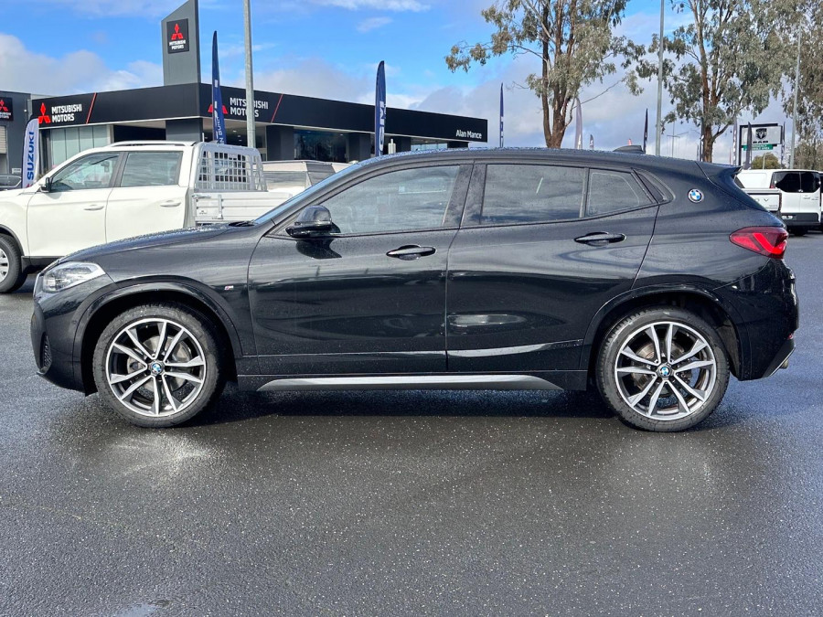 2022 BMW X2 F39 sDrive18i SUV Image 6
