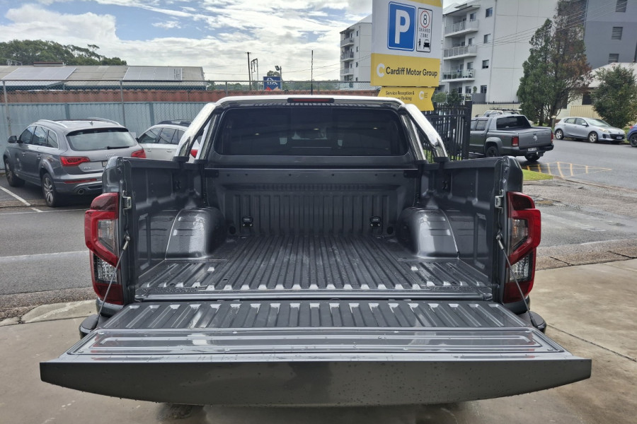 2024 Nissan Navara D23 ST Ute Image 7