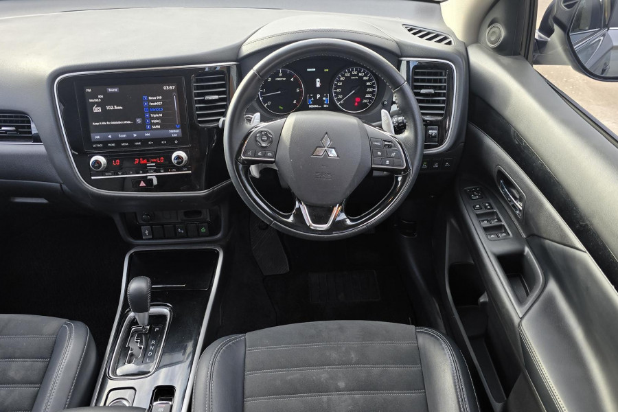 2020 MY21 Mitsubishi Outlander ZL LS SUV Image 11