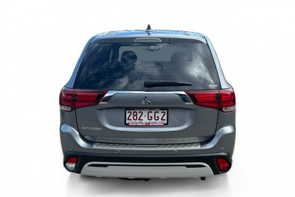 2021 Mitsubishi Outlander ZL ES SUV Image 4