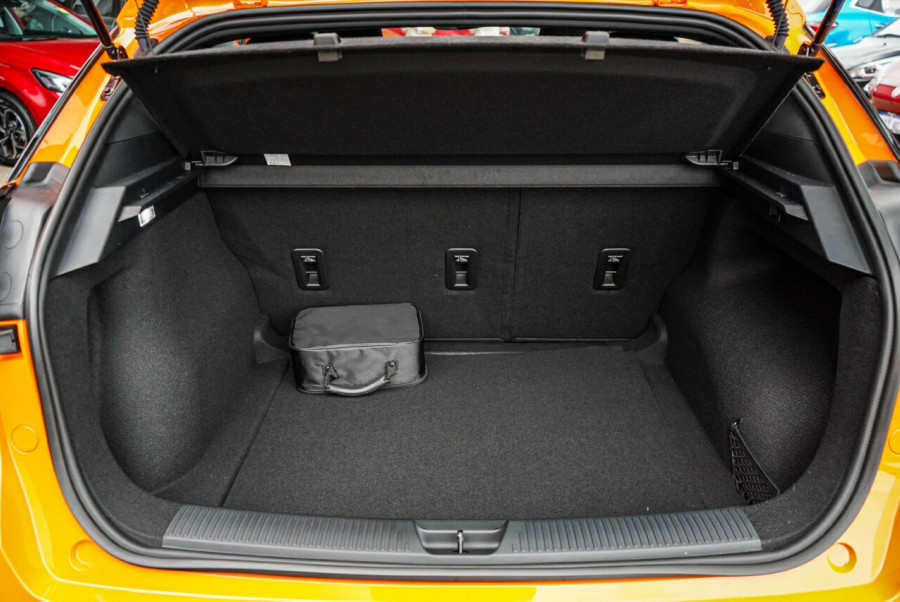 2023 MG MG4 MEH32 Excite 64 Hatch Image 11