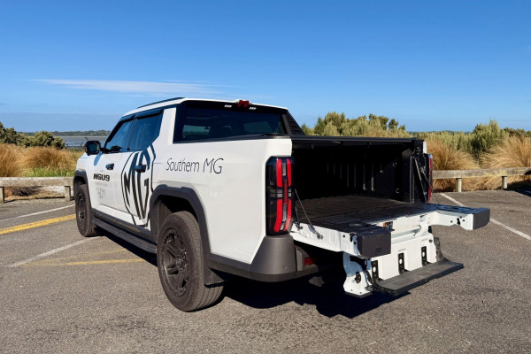 2025 MG U9 EKK1C Explore Pro Ute Image 14