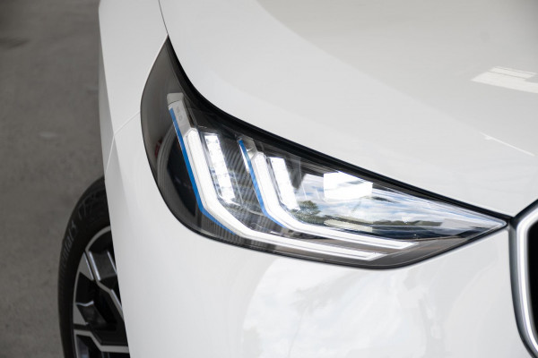2025 BMW X3 G45 40d xDrive SUV image 22