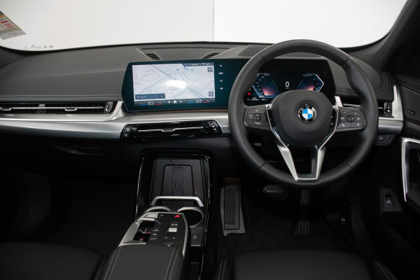 2026 BMW X1 U11 sDrive18i SUV image 7